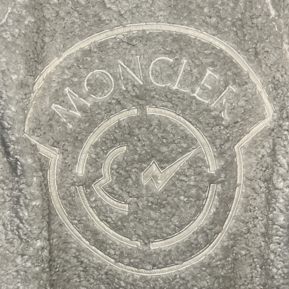 Authentic Moncler Genius Moncler Frgmt Zip up Cardigan Jacket - Picture 14 of 15
